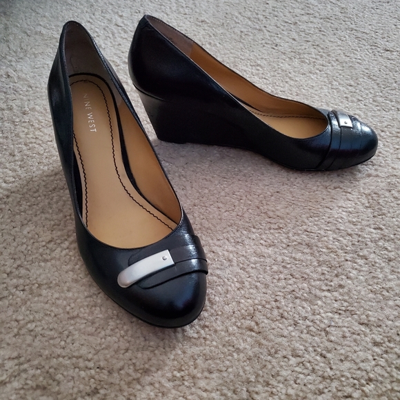 Wedges - Picture 2 of 2